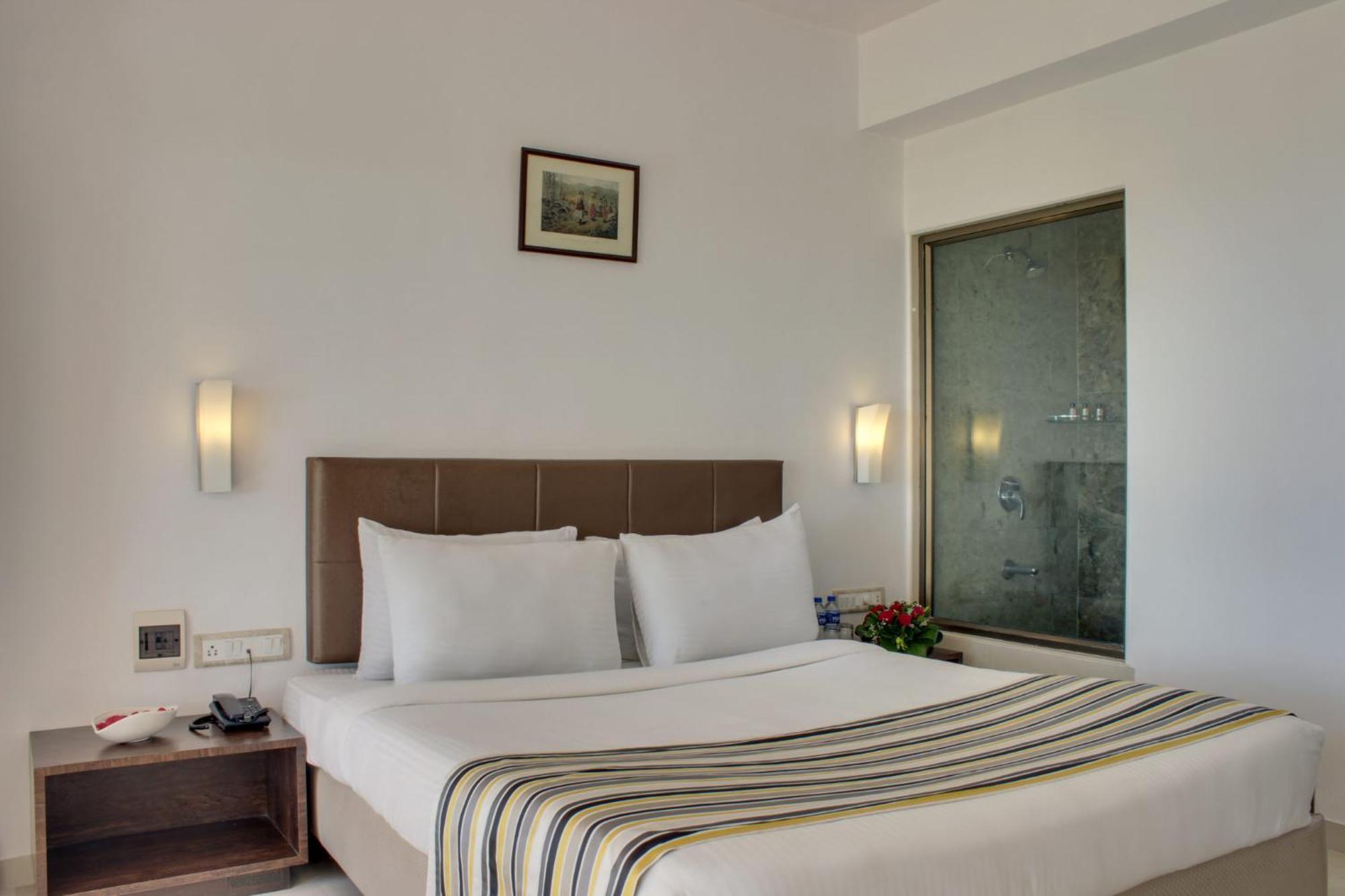 Longuinhos Beach Resort Колва Экстерьер фото