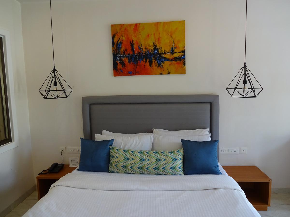 Longuinhos Beach Resort Колва Экстерьер фото