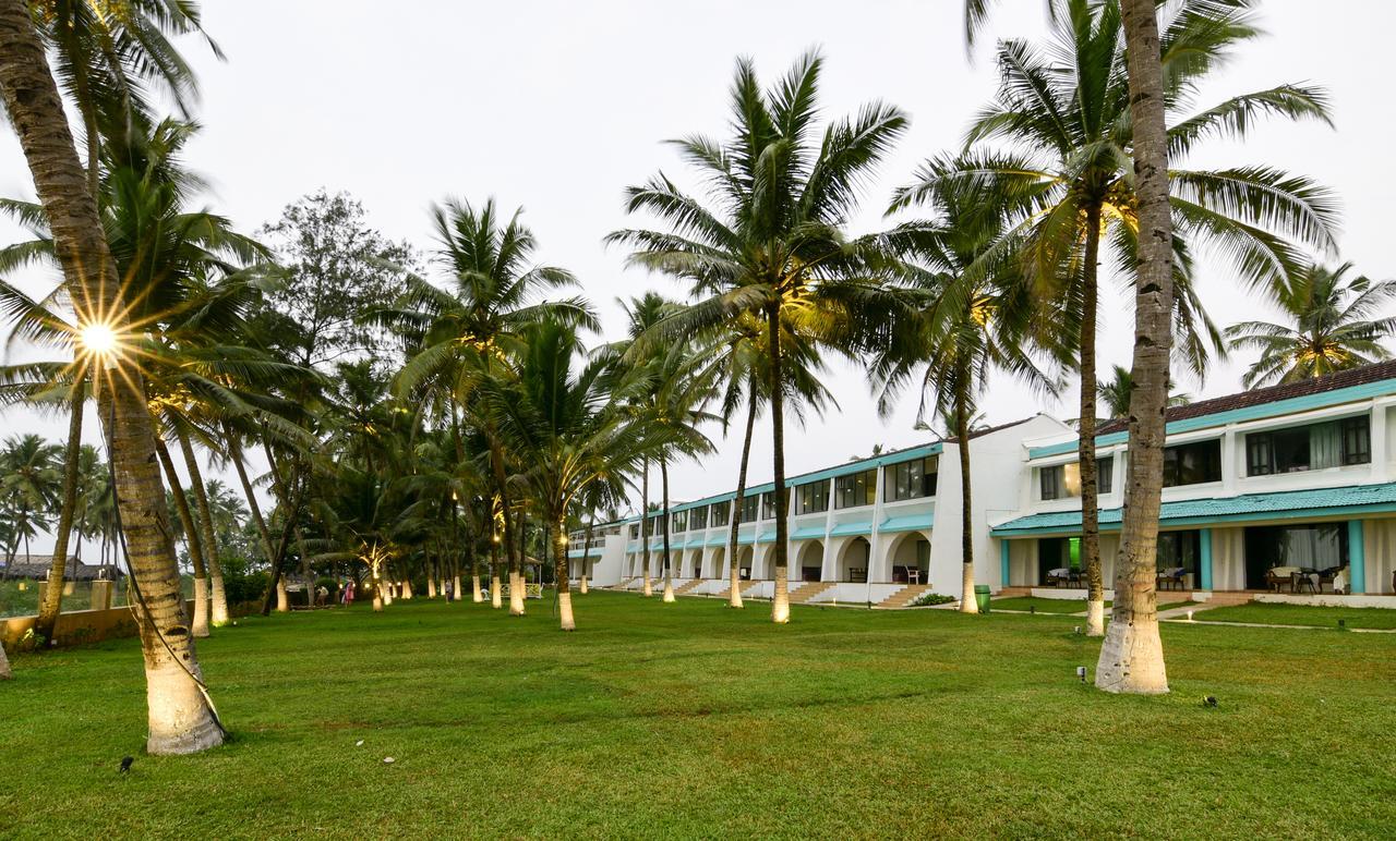 Longuinhos Beach Resort Колва Экстерьер фото